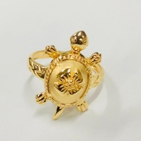 Gold delicate women ring