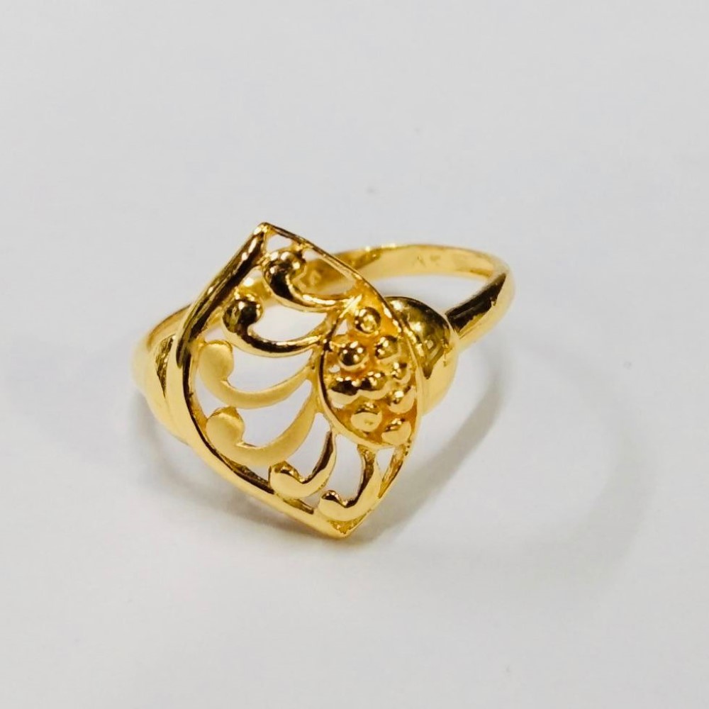 Gold Enduring Ring