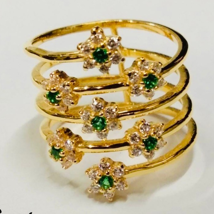 Gold daily wear ring