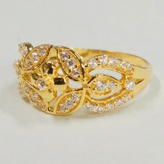 Gold cocktail women ring