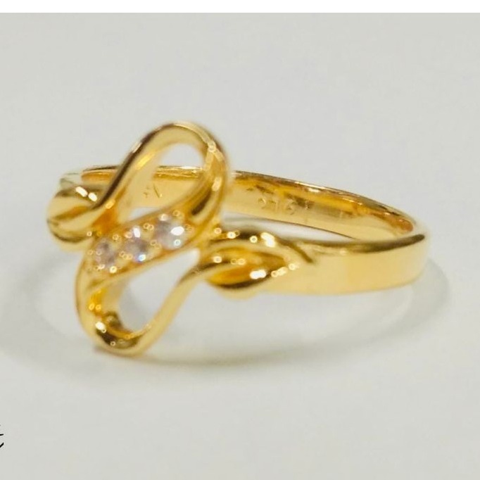 Gold gorgeous women ring