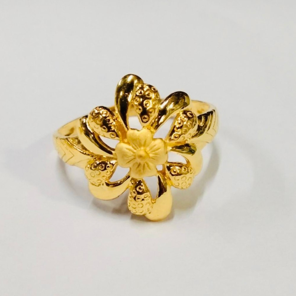 Gold Anniversary Women Ring