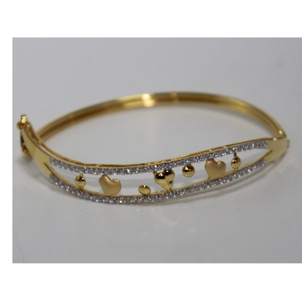 22 CT GOLD LADIES KADA BRACELET
