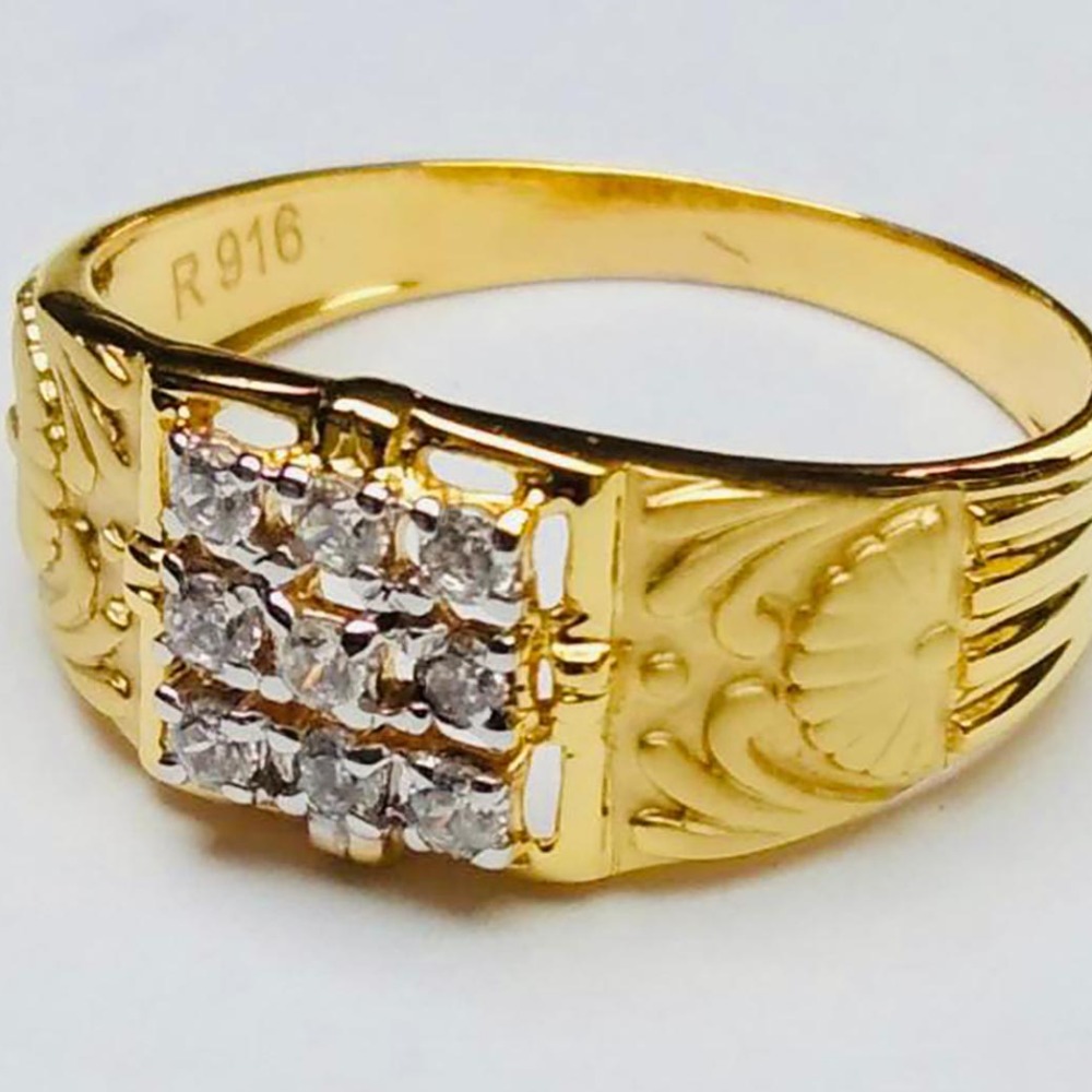 916 & 75 Gold CZ Gents Ring