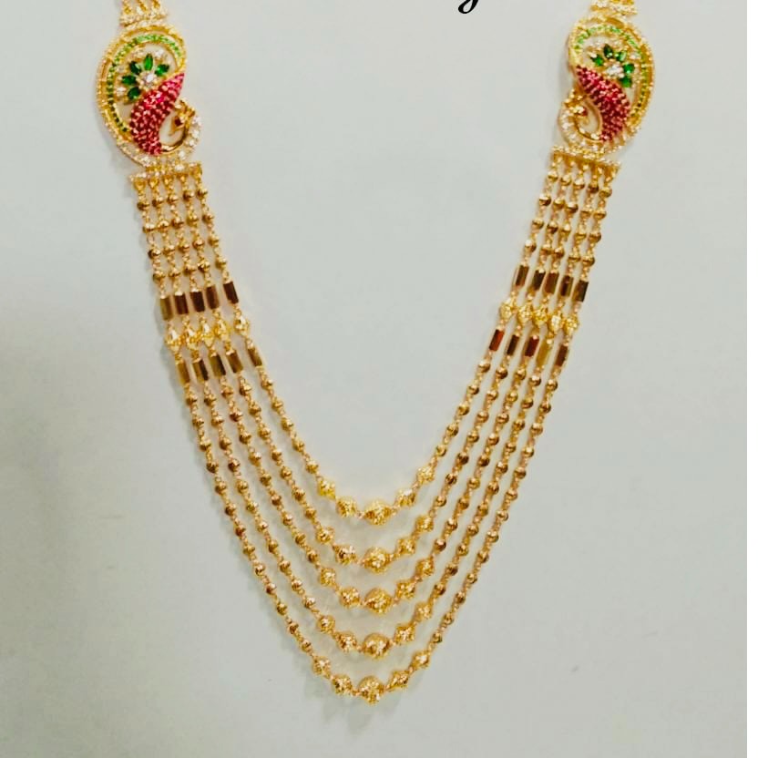 22 kt gold Vertical peacock mala