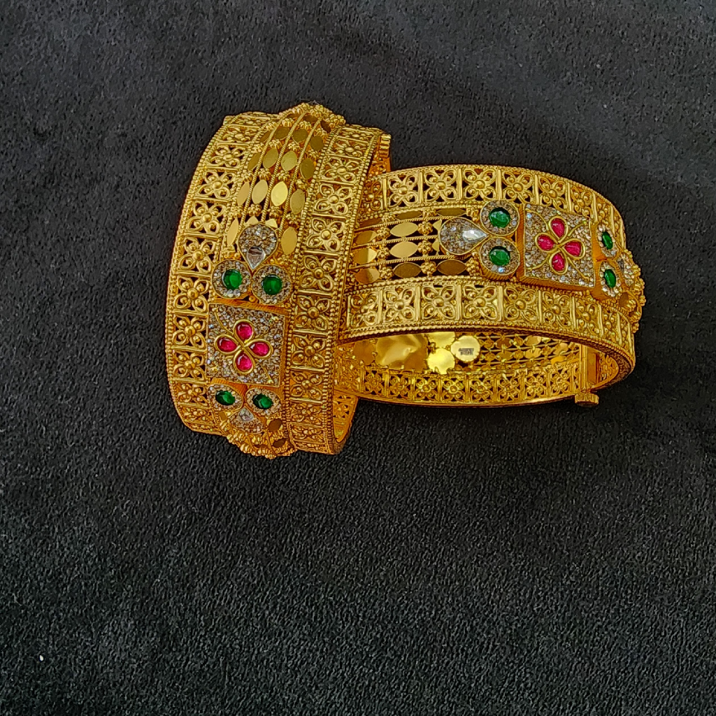916 Gold Unique Fancy Swory Jadtar Bangle