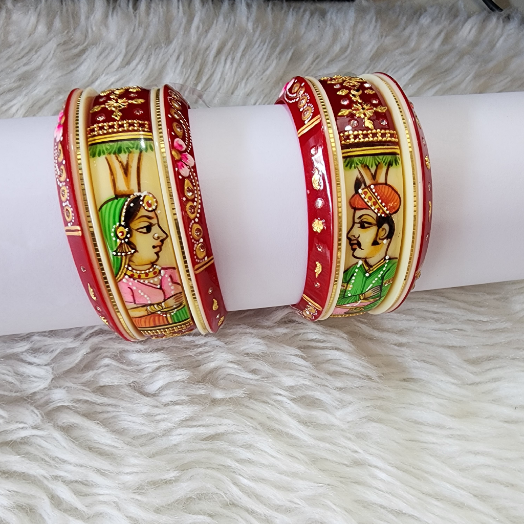 9l6 Gold Fancy Unique Design Chudi Bangle