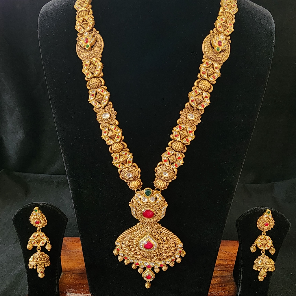916 Gold Jadtar Met Finishing Unique Long Set