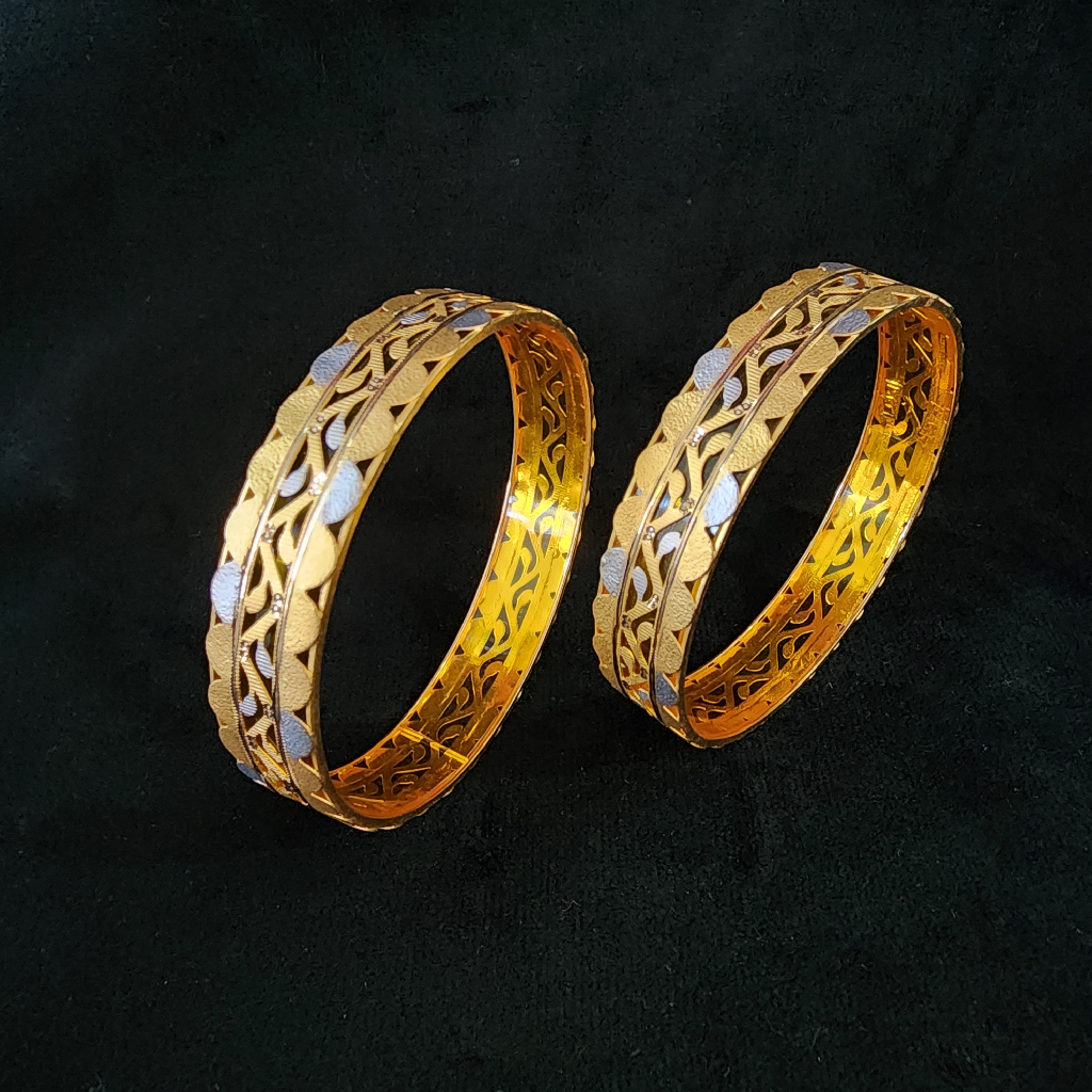 916 Gold Fancy Bangle