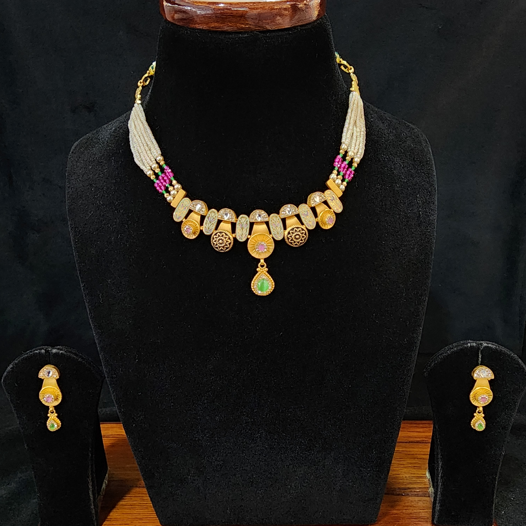 916 Gold Antique Jadtar Short Set