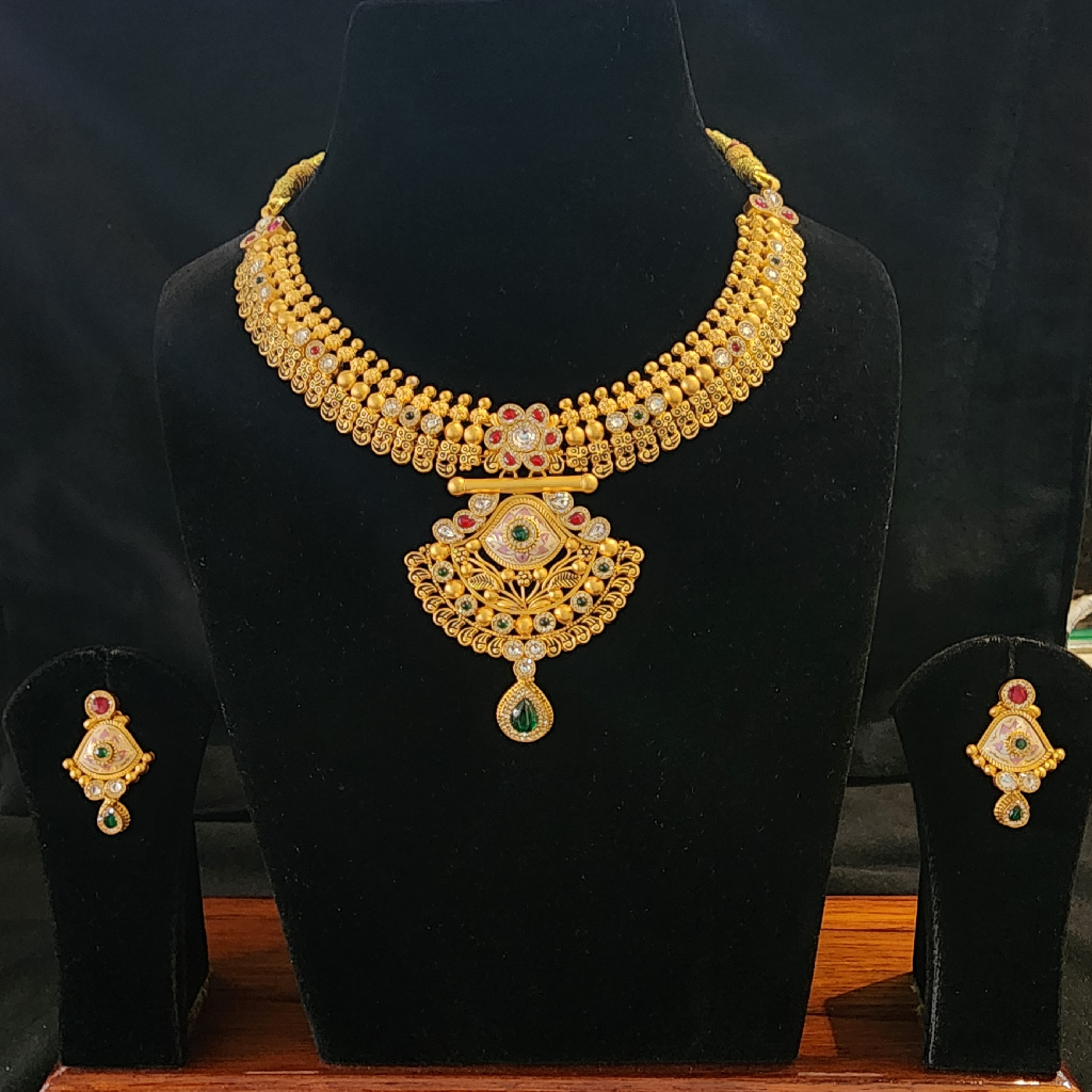 916 Gold Antique Swory Short Set