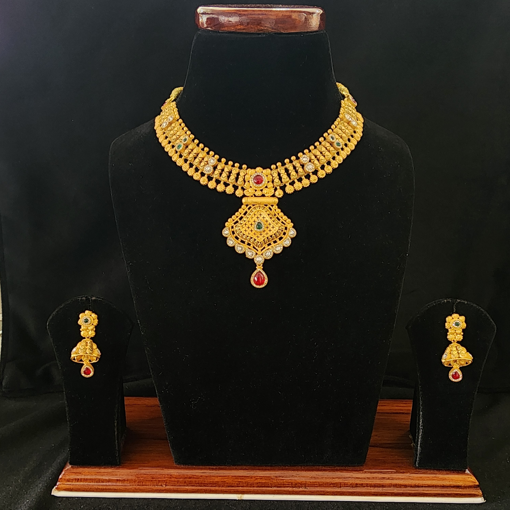 916 Gold Antique Swory Jadtar Short Set