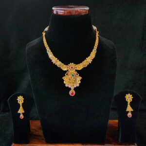 916 Gold Fancy Antique Swory Jadtar Short Set