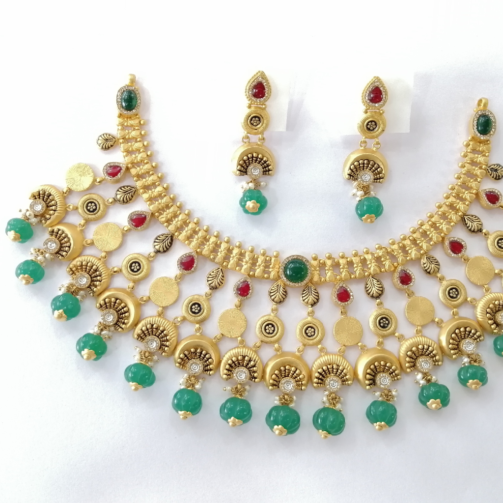 916 Gold Fancy Antique Jadtar Kundan Traditional Short Set
