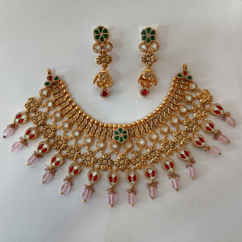 916 Gold Fancy Antique Jadtar Kundan Traditional Short Set