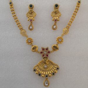 916 gold fancy antique short set