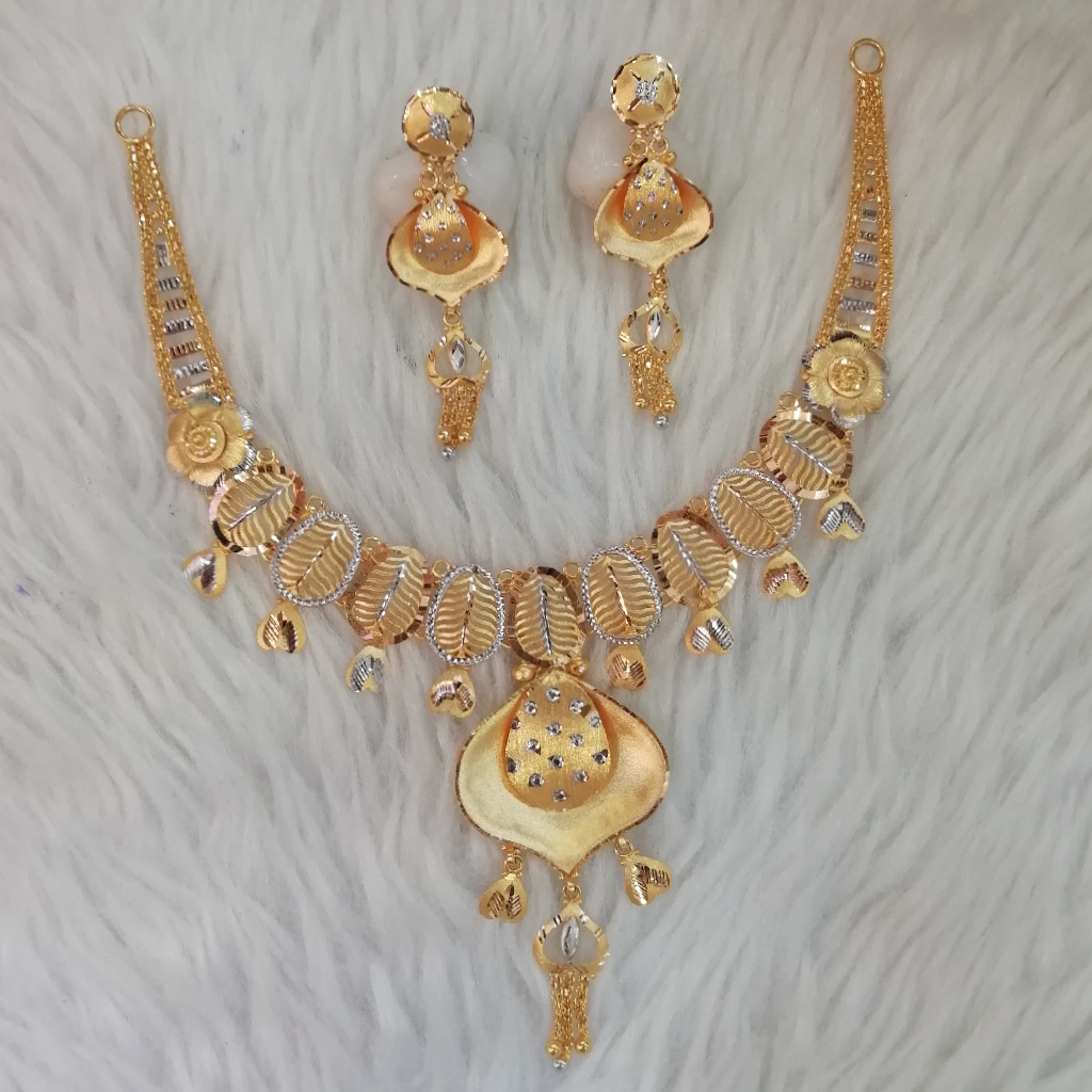 916 gold fancy short set