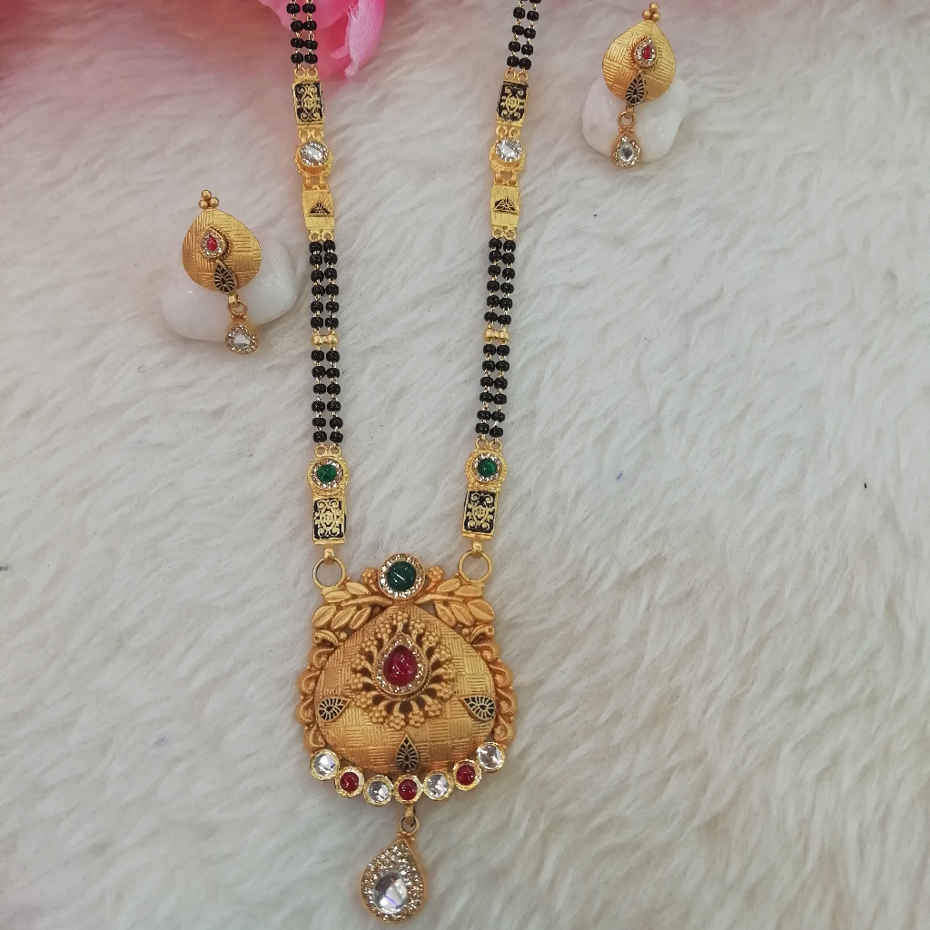 gold sawaroxy zinkoriya diamond antique long mangalsutra