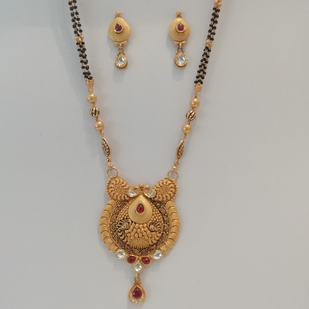 916 gold antique jadtar red colour stone fancy long mangalsutra