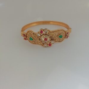 916 gold fancy antique jadtar bangles kada