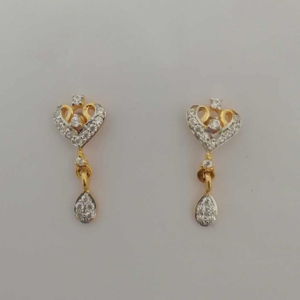 916 gold fancy earrings