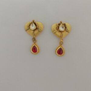 916 gold jadtar red stone earrings