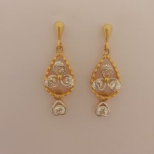 916 gold fancy stone earrings