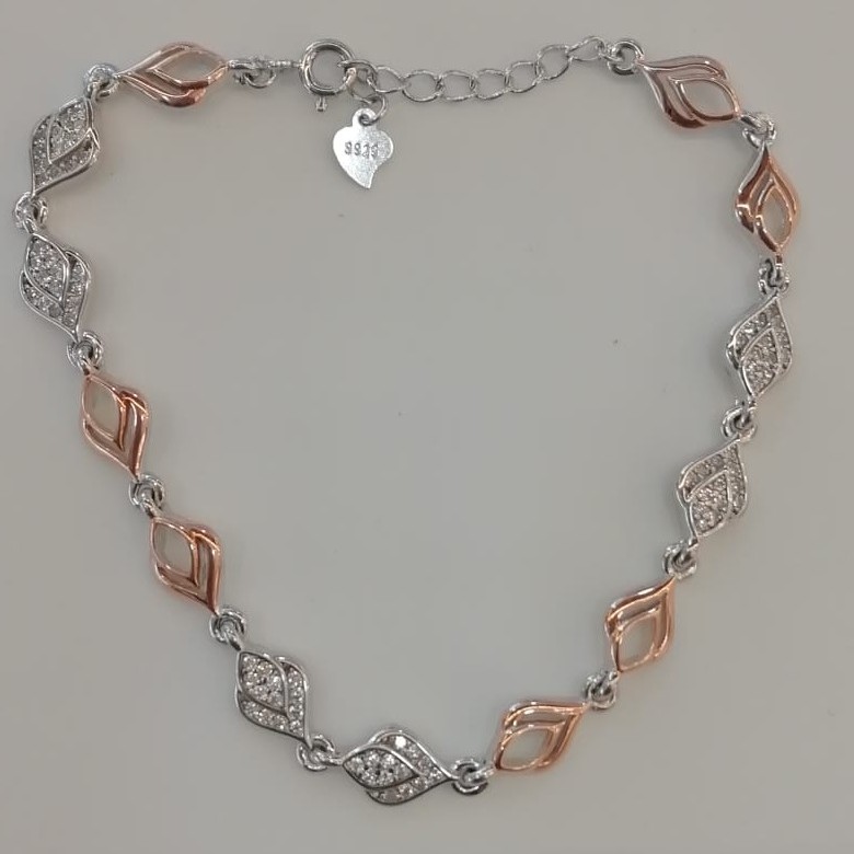 Sterling silver ladies loose bracelet