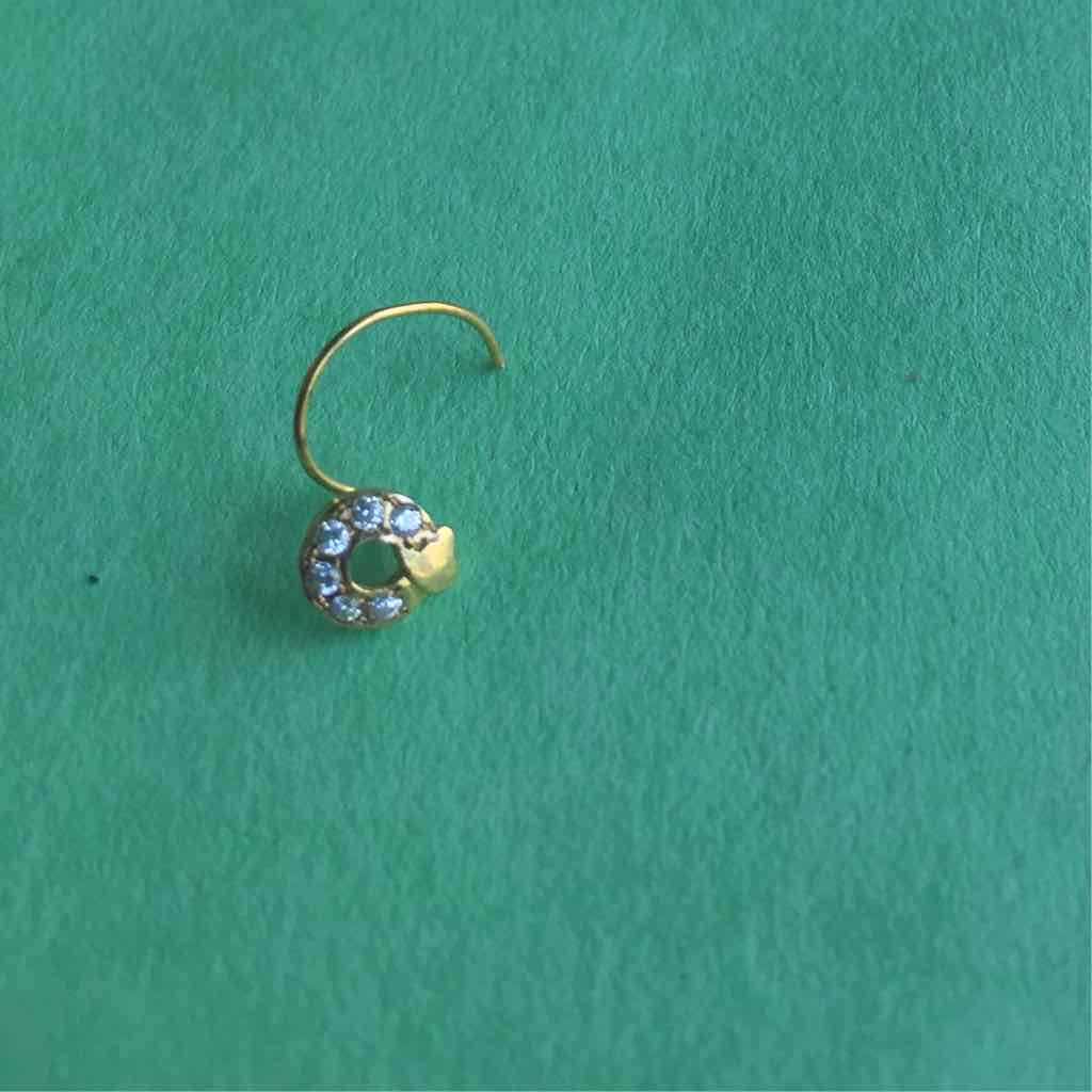 Gold Ladies Diamond Nosepin (Nath)