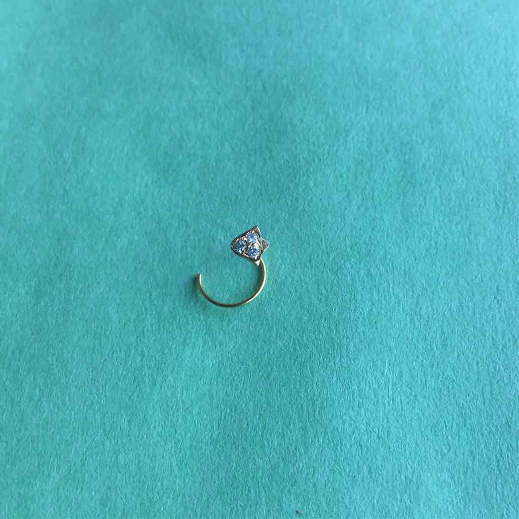 18KT Yellow Gold Ladies Indian Nosepin