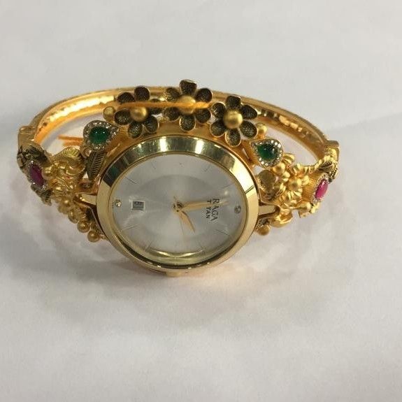 22k antique ladies watch