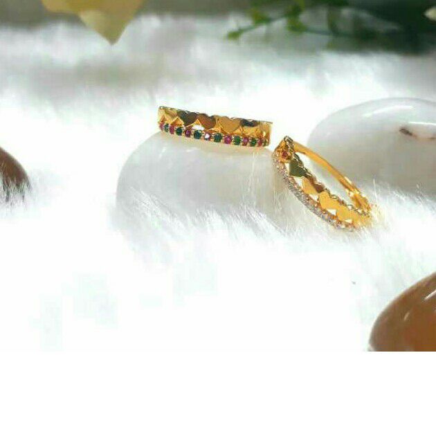 Fancy Diamond Wading Ring - Image 5