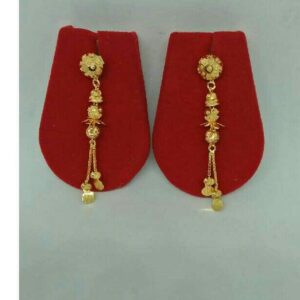 18KT Gold  Banarasi Earrings