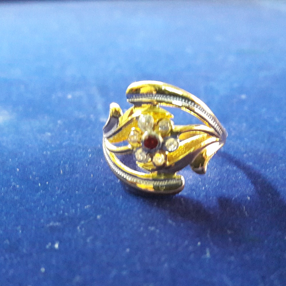 22kr gold women's designing rings
