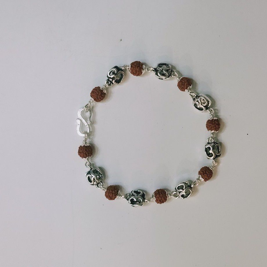 925 Silver Rudraksh Om Casting Rakhi