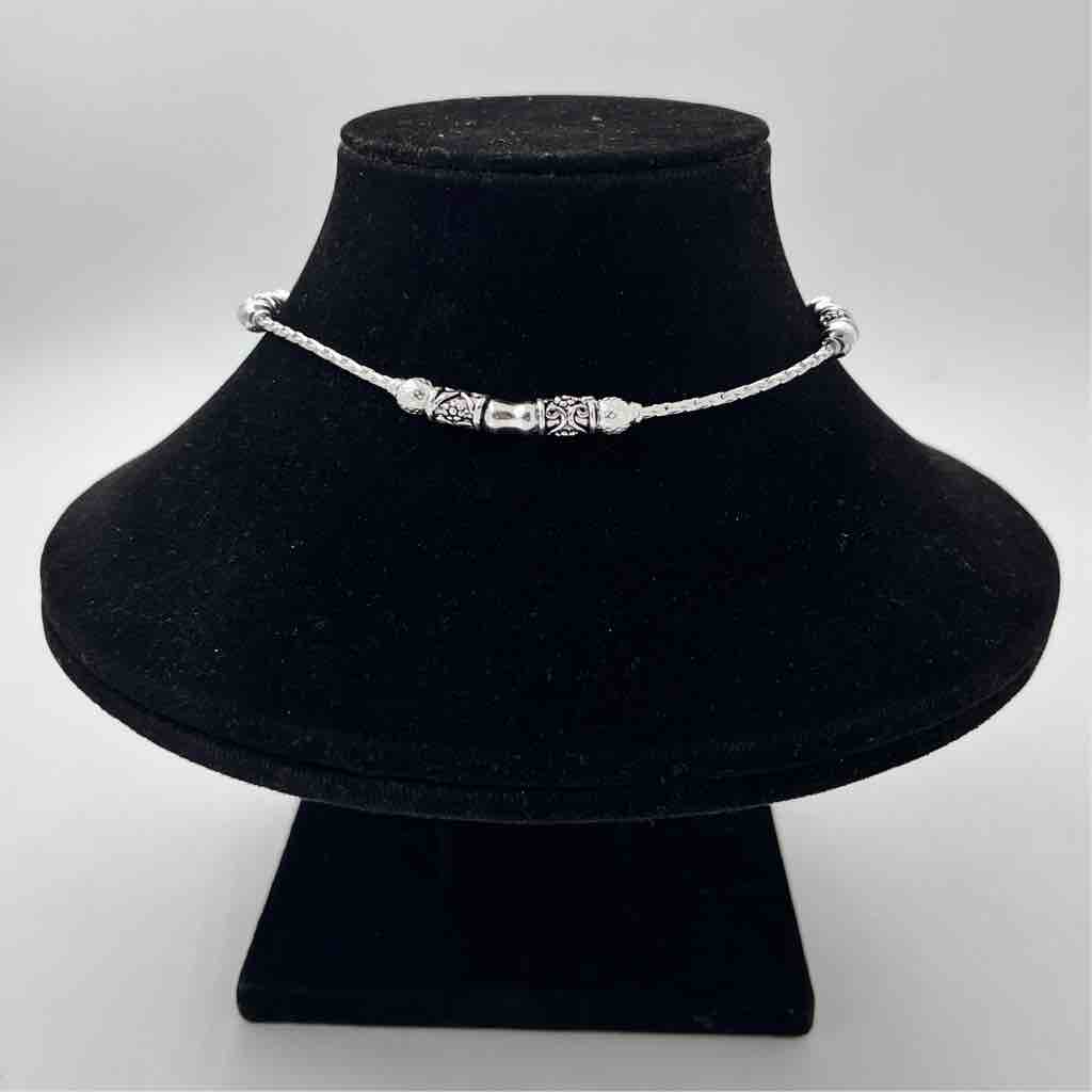Silver Fancy Oxidised Design Bombey Payal - Image 2