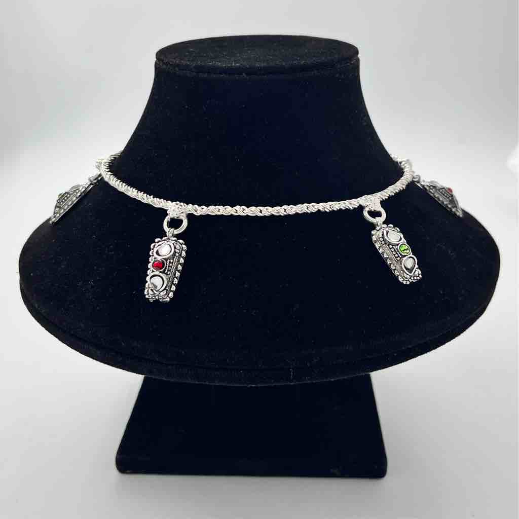 Silver Fancy Design Payal