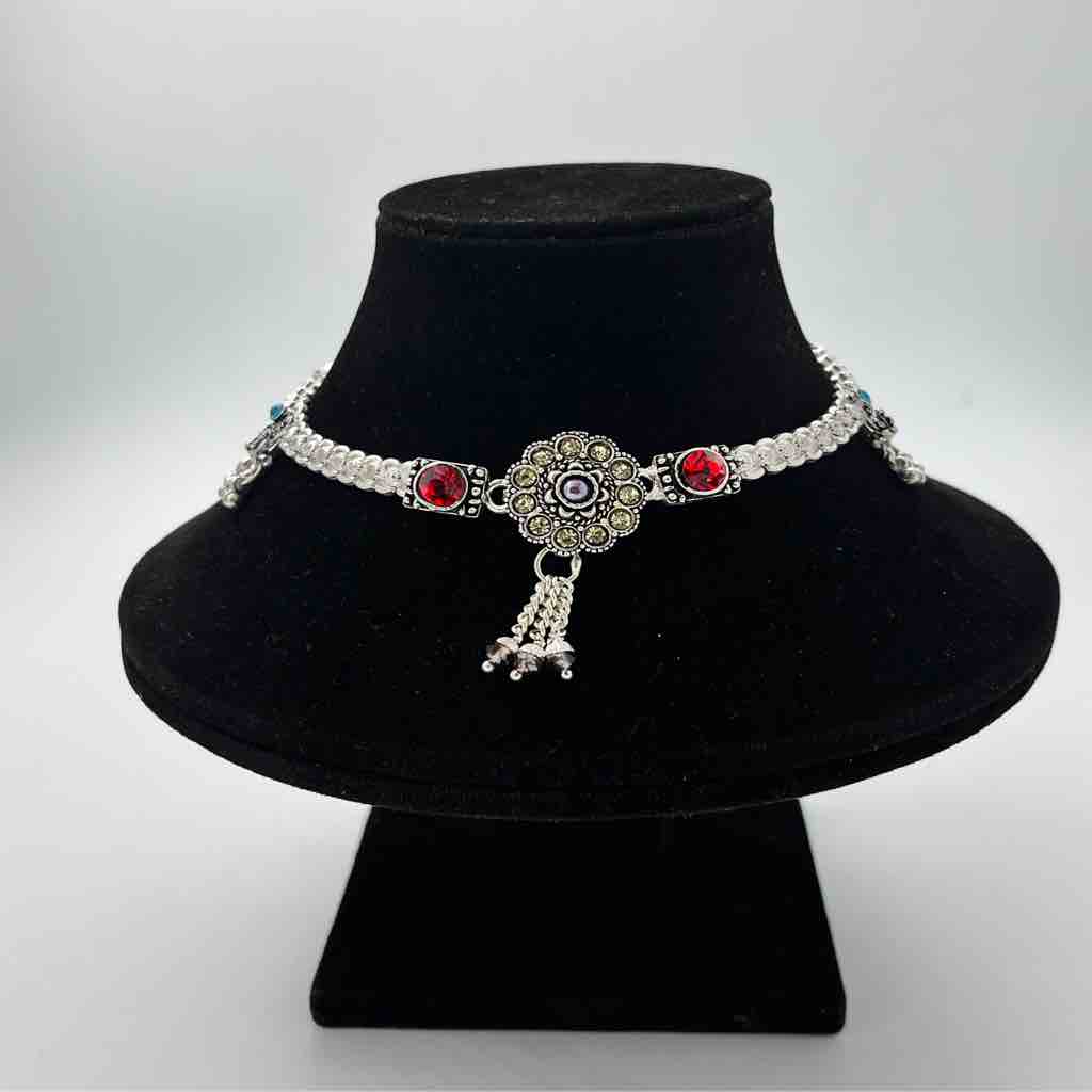 Silver fancy broch payal New Design