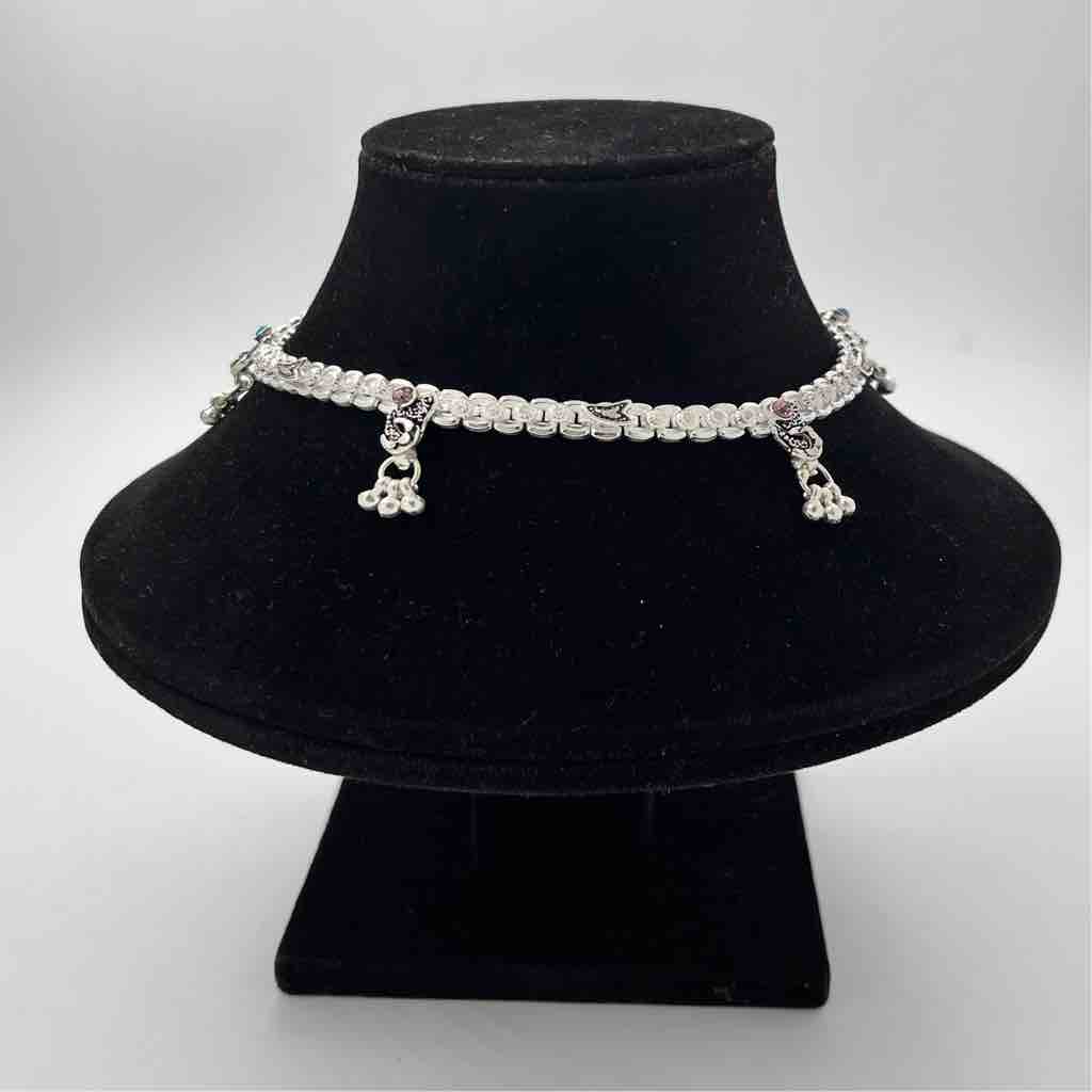 Silver fancy broch payal New Design