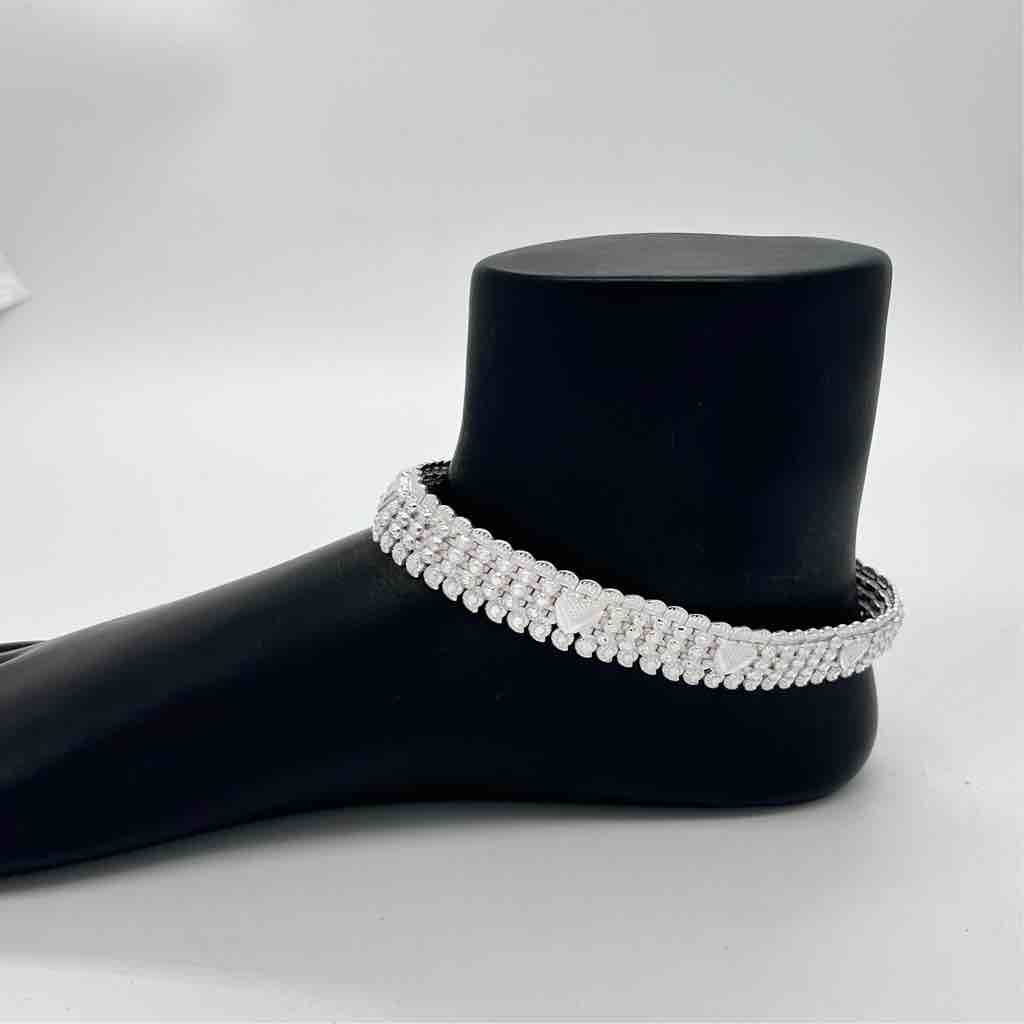 Silver Kismat Three Line Keri Design Payal