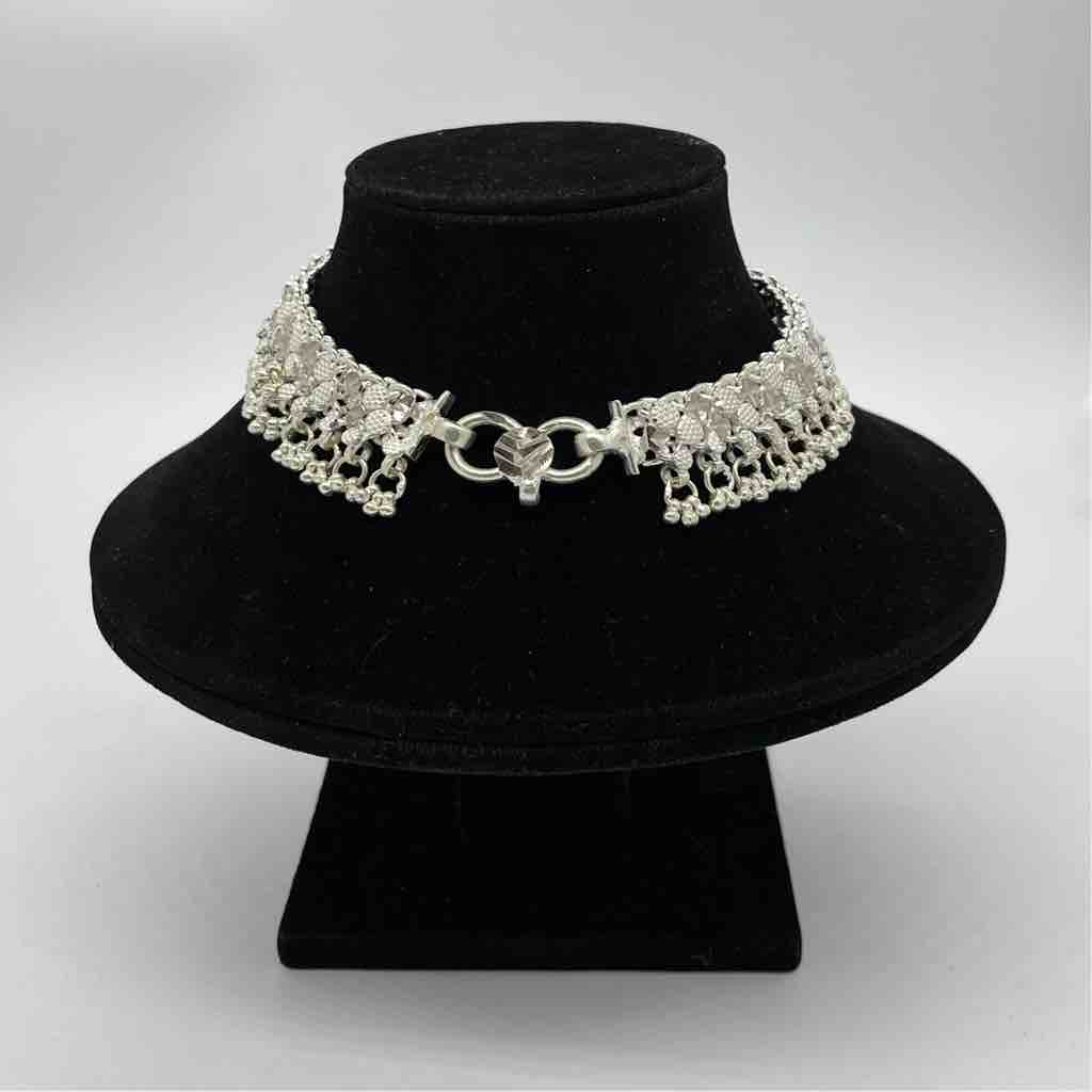 Silver Jodhpuri Heavy weight Khusbu Design Anklets