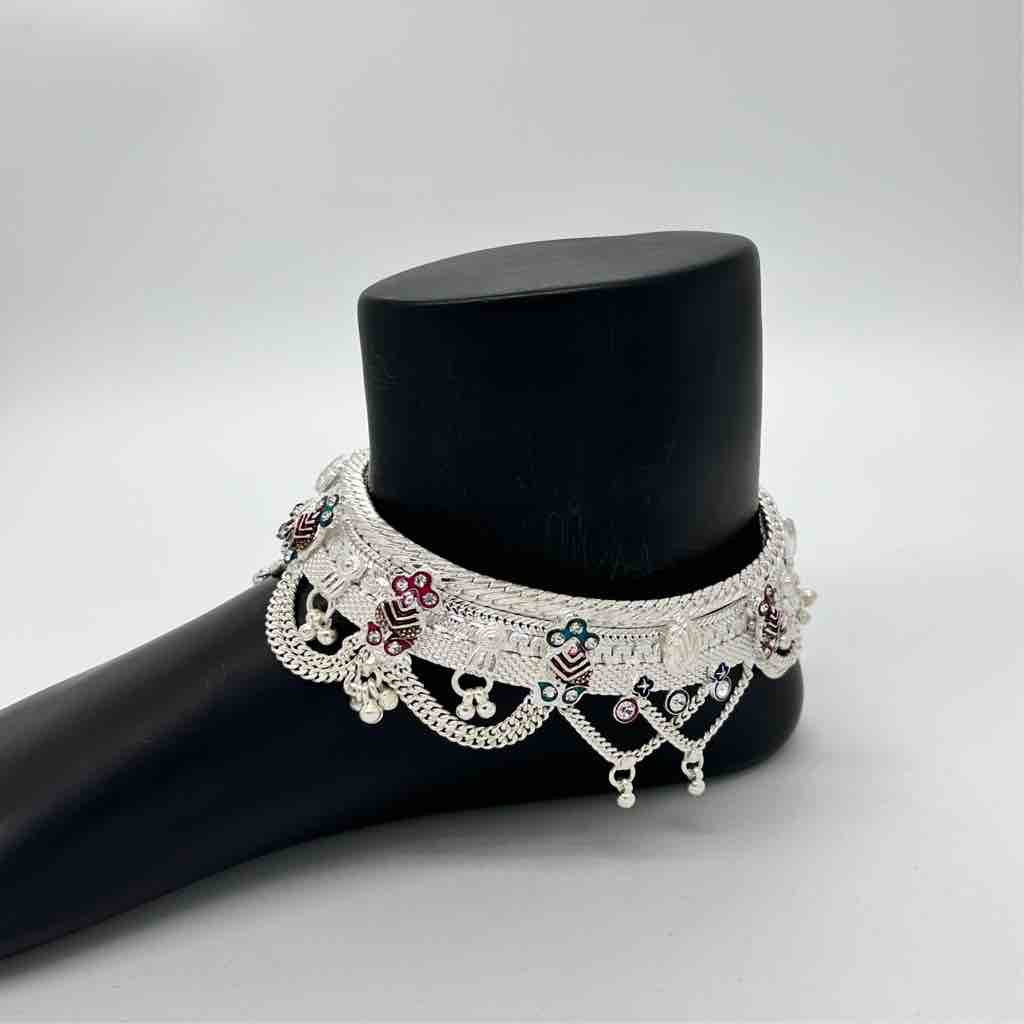 Silver fancy ahmedabadi anklets - Image 3