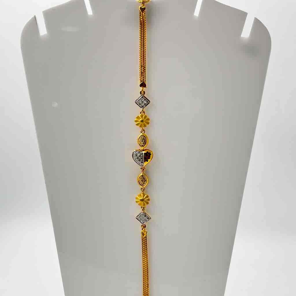 916 Gold Fancy Design Lucky