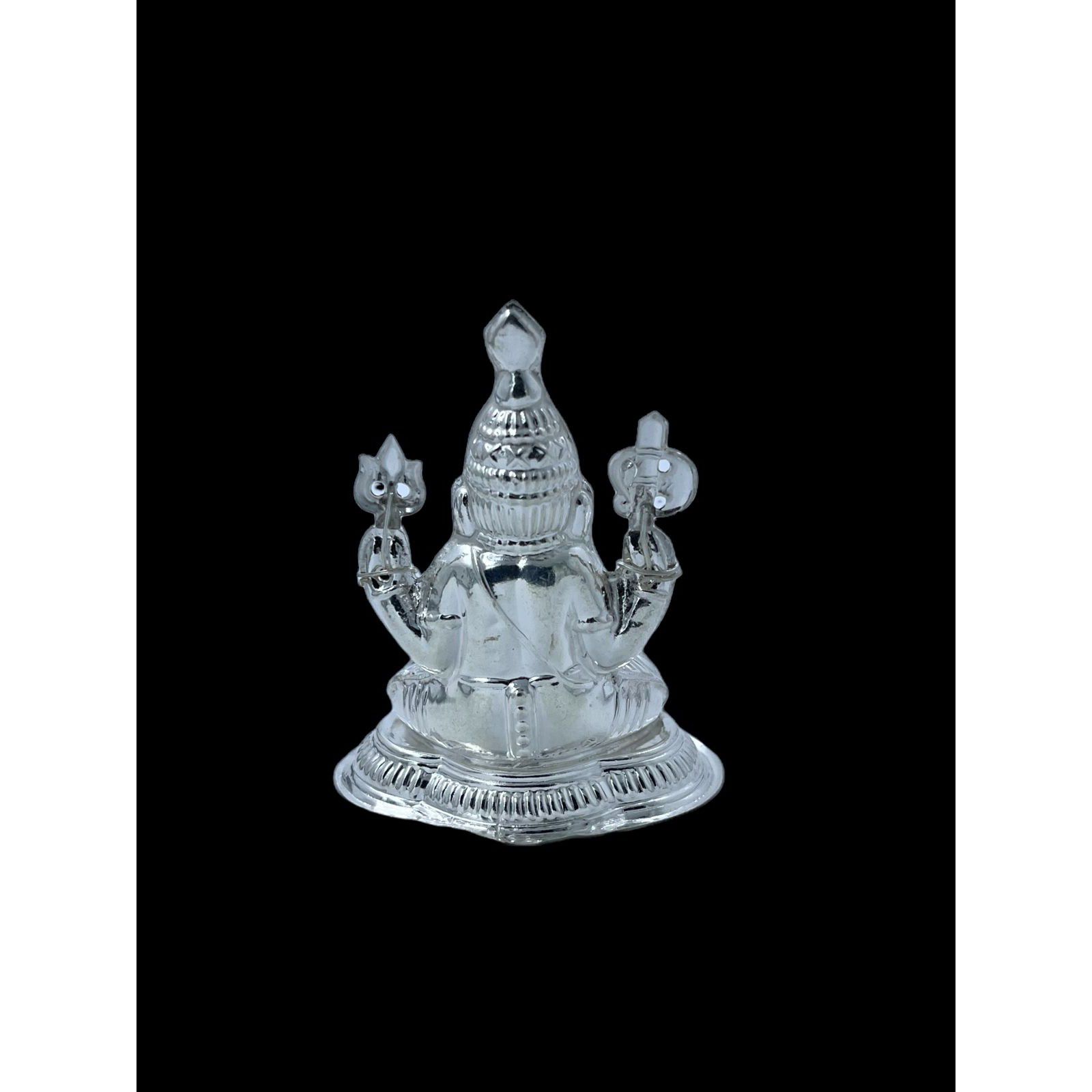 Sidhi vinayak idol in silver design (?????? ??????)
