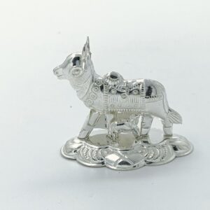 (???) Silver Design Cow Idol