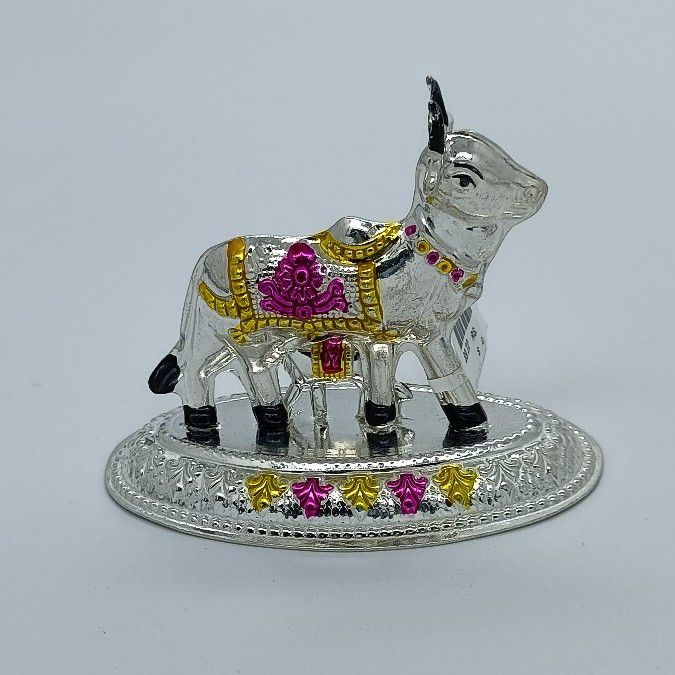 Silver Colour Full Design In Cow Idol
