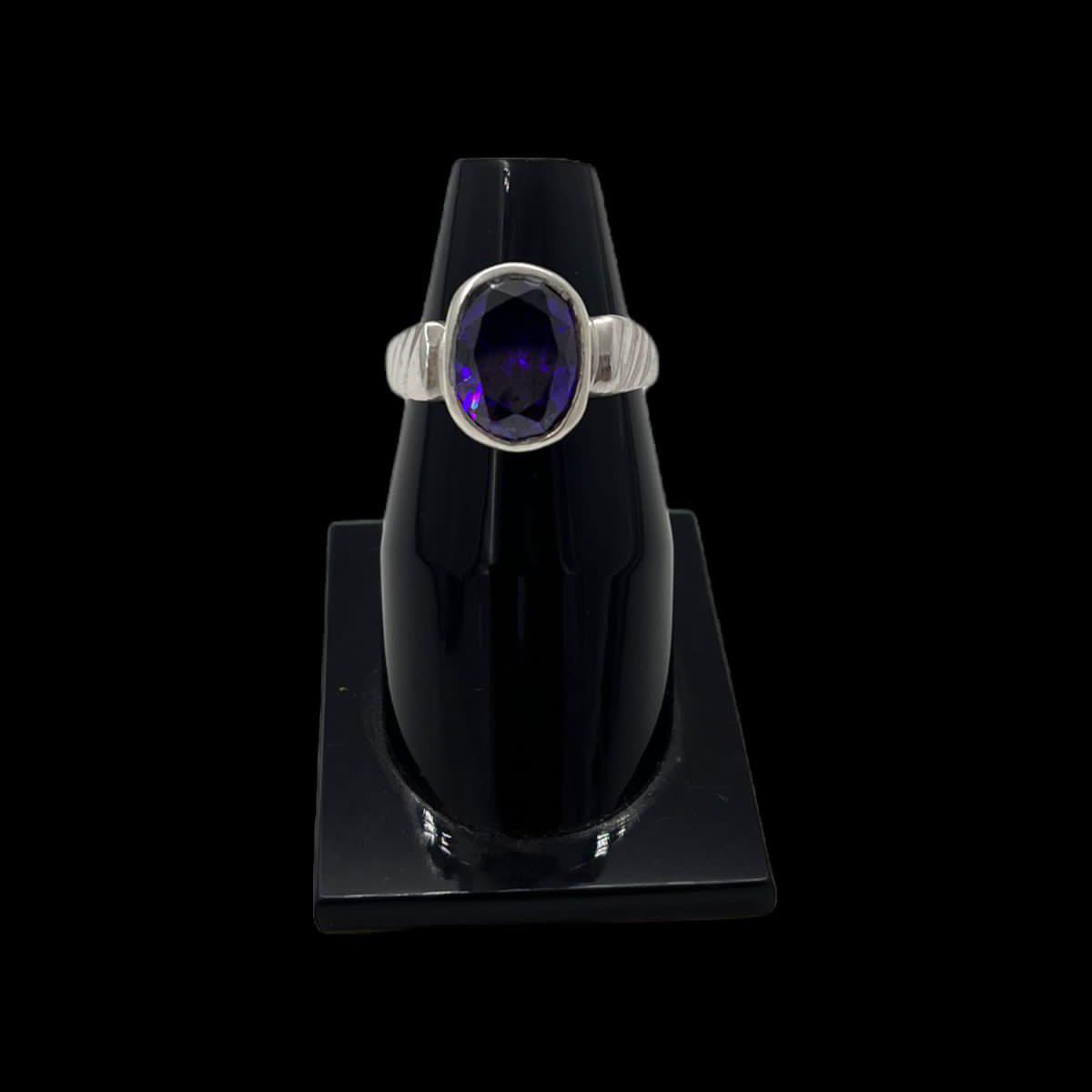 Silver sunny neelam nag ring