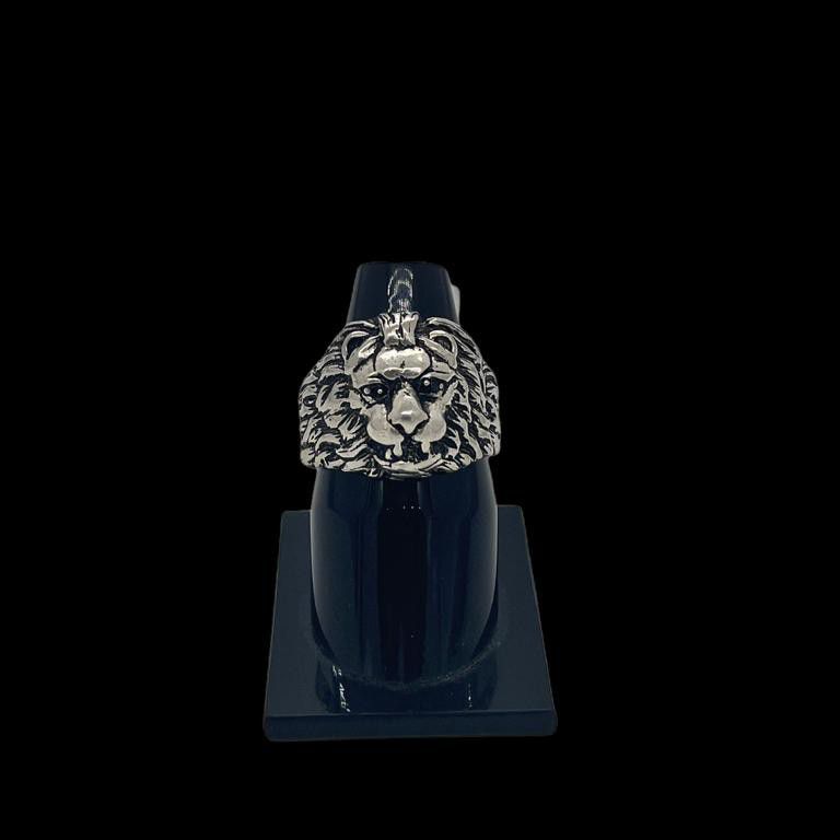 925 Sterling Silver Oxidise Shih Design Gents Ring