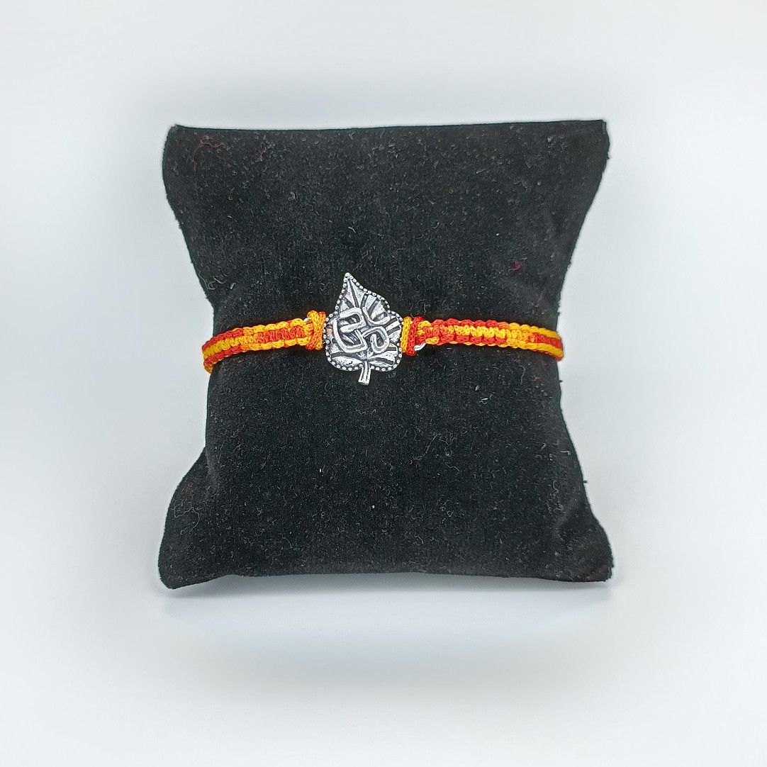 Om Design For Rakhi Silver 800