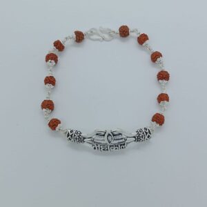 New model in silver rakhi